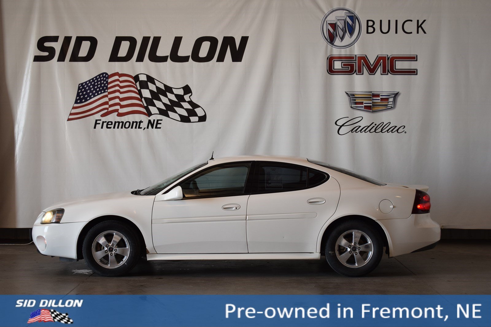 Pre Owned 2005 Pontiac Grand Prix 4dr Sdn 4 Door Sedan In Fremont Pre Owned 2005 Pontiac Grand Prix 4dr Sdn