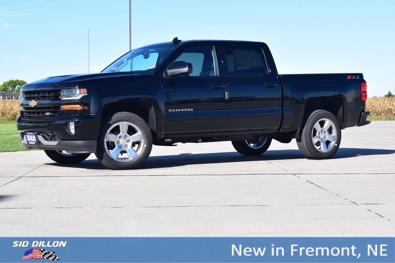 New 2018 Chevrolet Silverado 1500 LT Crew Cab In Fremont 1T181838