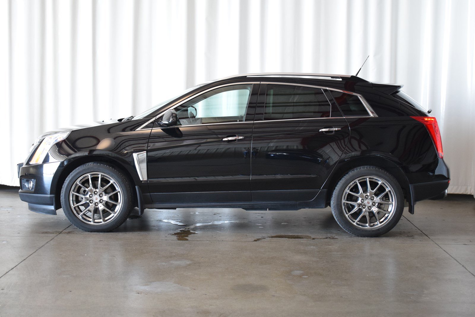 Pre-Owned 2014 Cadillac SRX Performance Collection