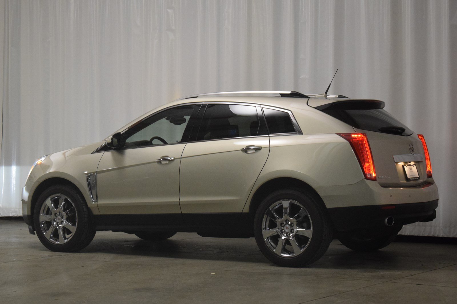 Pre-Owned 2013 Cadillac SRX Premium Collection