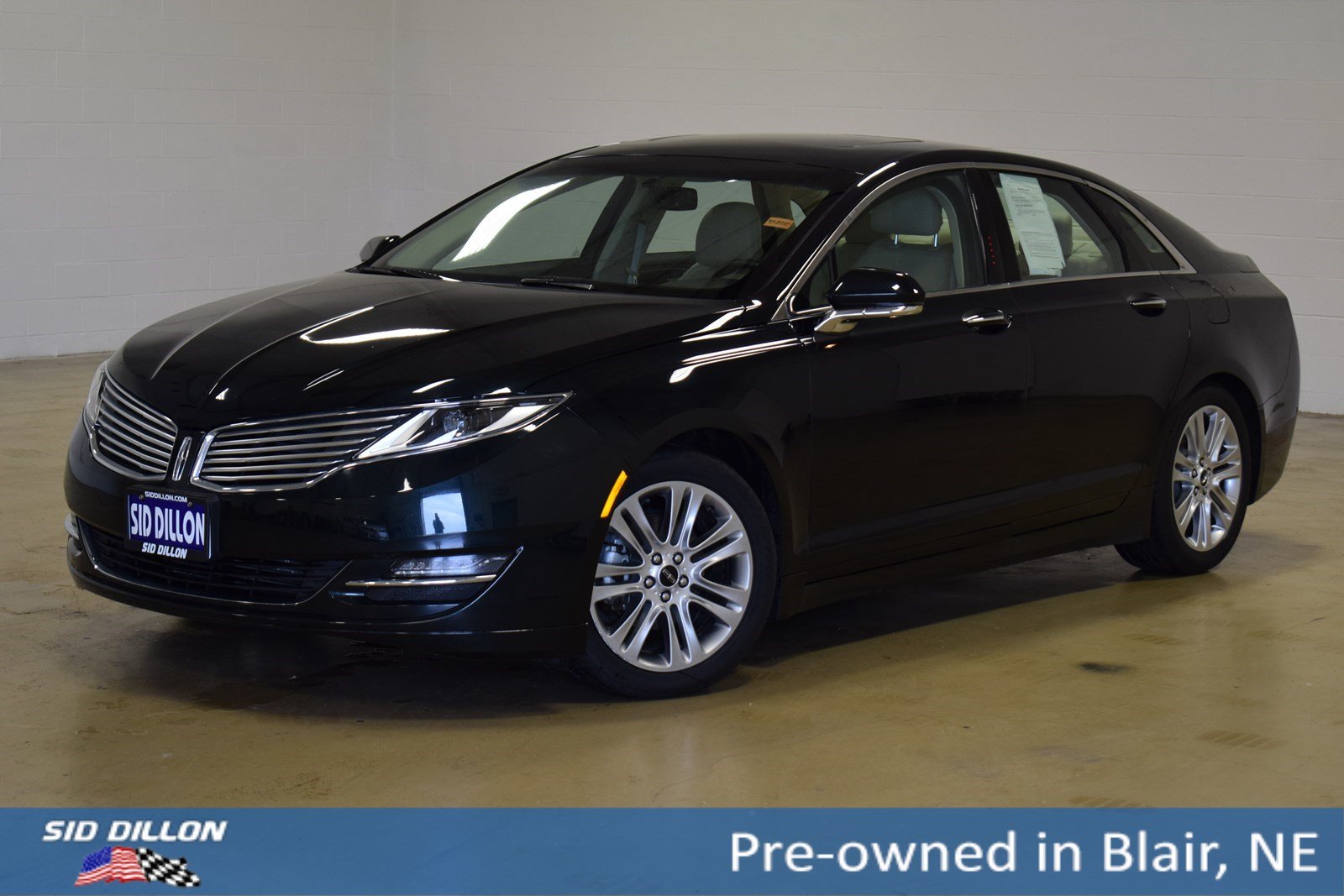 Pre Owned 2017 Lincoln Mkz Hybrid 4 Door Sedan In Blair 381298a Pre Owned 2017 Lincoln Mkz Hybrid