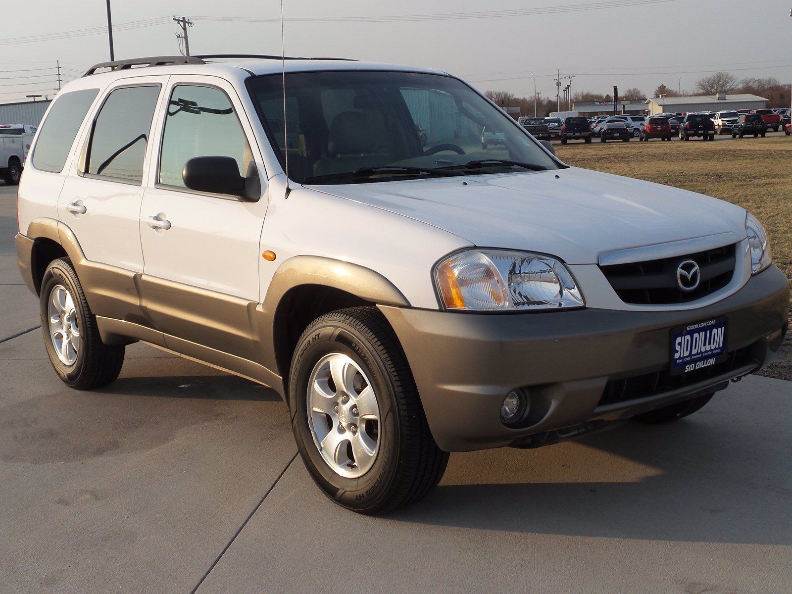 Mazda tribute 1