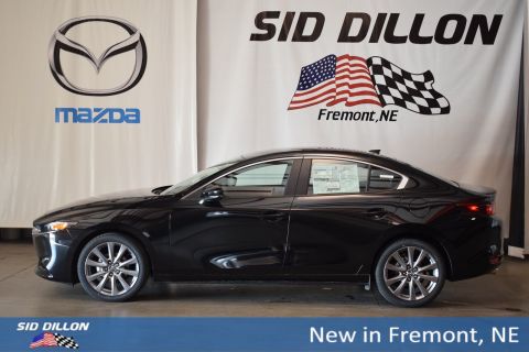 New 2019 Mazda3 w/Preferred Pkg