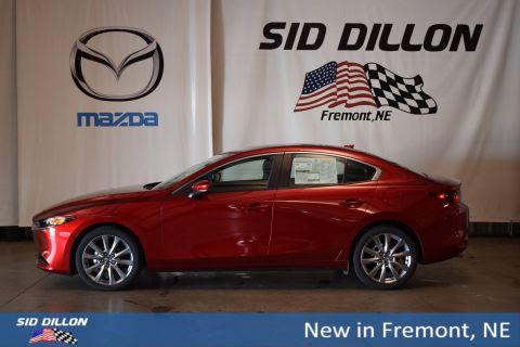 New 2019 Mazda3 w/Preferred Pkg