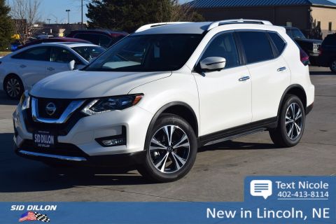 New 2019 Nissan Rogue SV