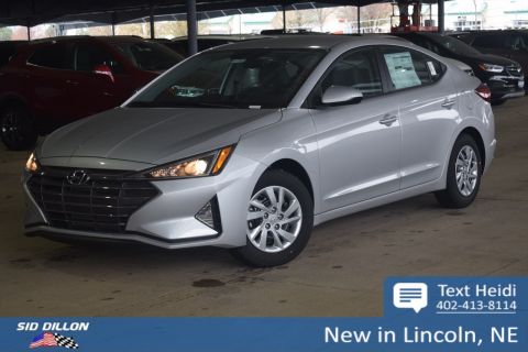 New 2019 Hyundai Elantra SE